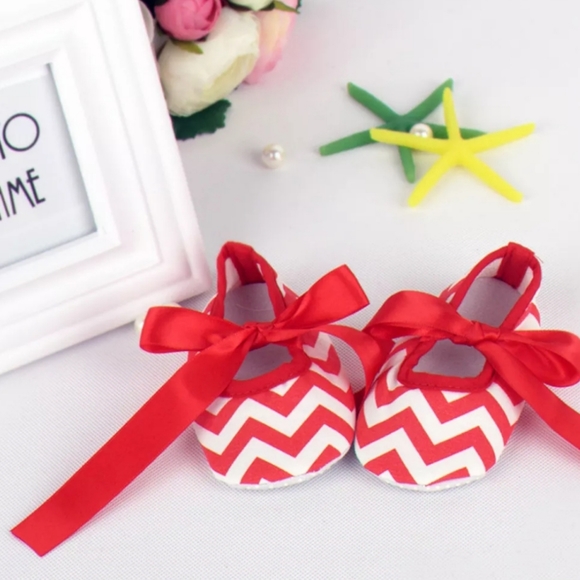 Other - 👣  Infant Soft Crib Shoes